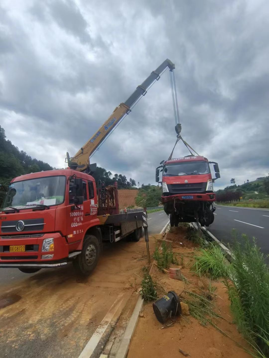 福绵区吊车出租公司在日常生活中对吊车要怎样检查