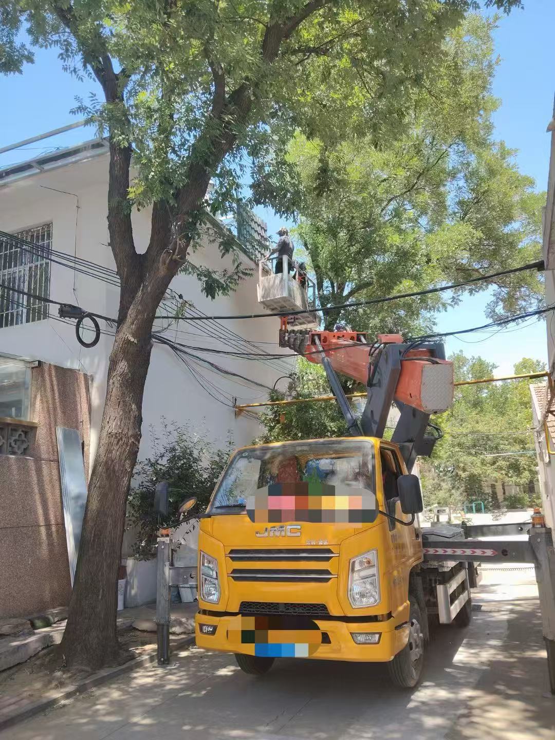 福绵区高空作业车能吊装重物吗？最大承载多少公斤？