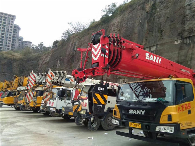 福绵区吊车出租按什么计费？台班费、单次费、里程费怎么算？