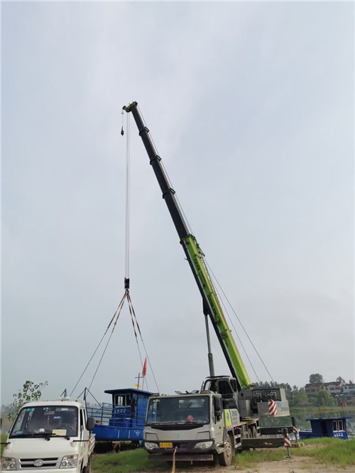 福绵区桥梁建设吊装案例